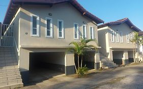 Casa Condominio 250M Praia Maranduba Wifi Churrasqueira